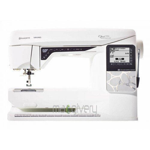 Husqvarna Viking Opal 690Q